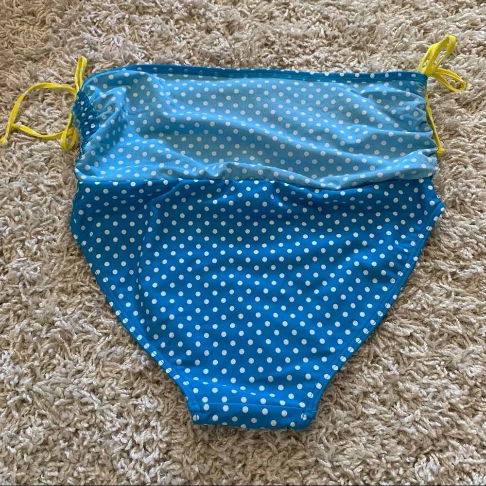 Adorable Blue and White Polka Dot Tankini - Picture 5 of 8